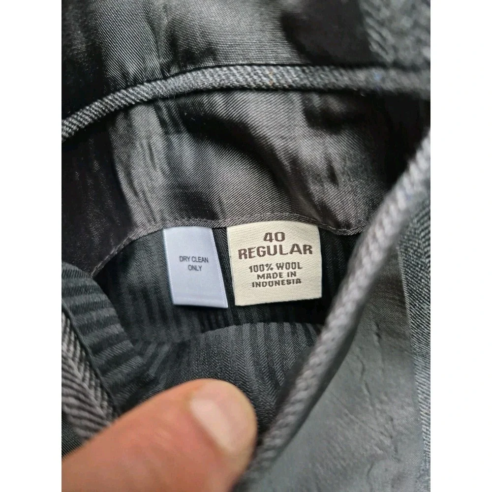Pronto Uomo Mens Wool Sports Coat 40R Gray Herringbone 2 Button Blazer